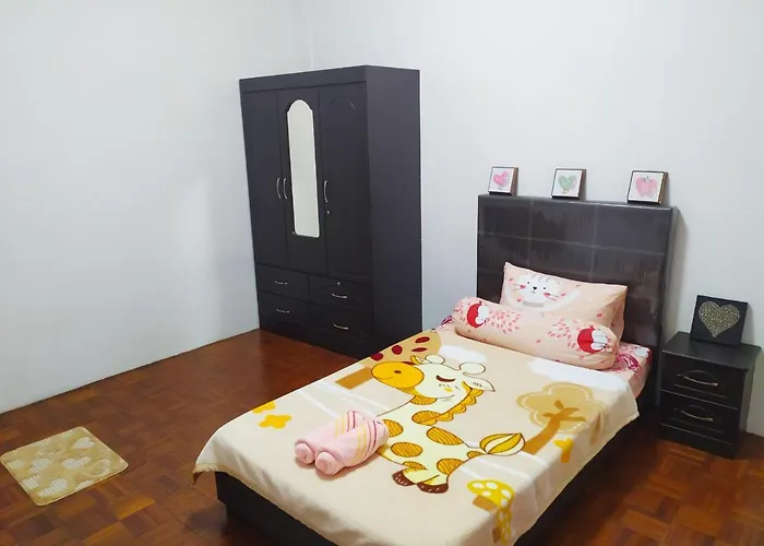 Victoria Homestay Sibu - Next To Shopping Complex & Large Car Park Area With Autogate